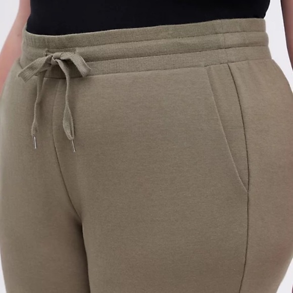 NWT Torrid Flare Lounge Pant in Ultra Soft Fleece Lined Olive Green - Picture 2 of 7